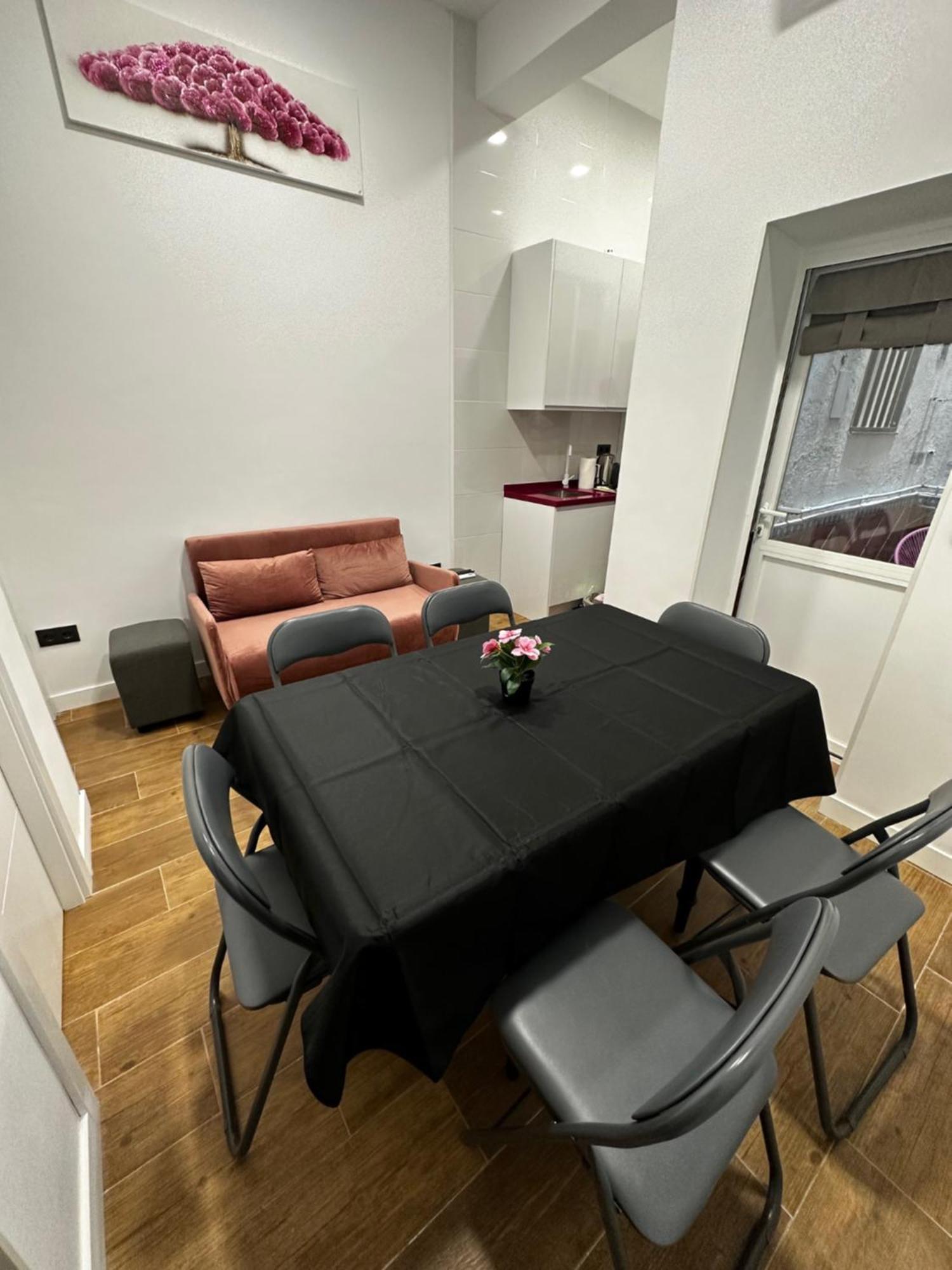 Love Fuencarral Apartment Madrid Exterior foto
